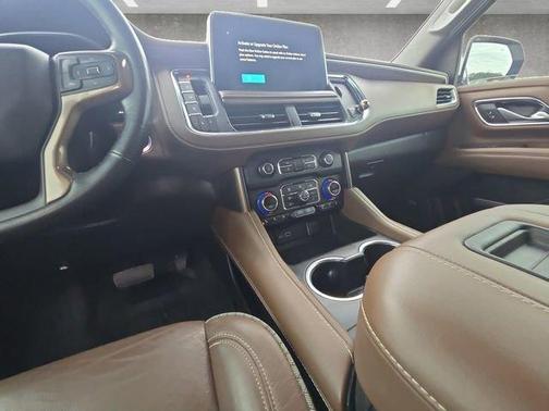 2022 Chevrolet Suburban High Country