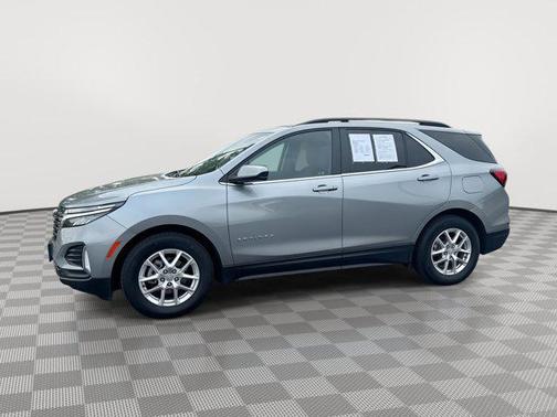 Sterling Gray Metallic 2024 Chevrolet Equinox 1LT