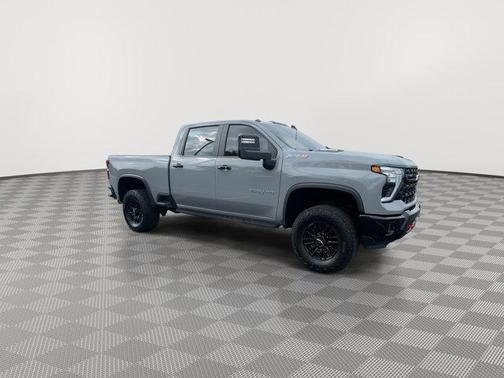 2025 Chevrolet Silverado 2500 4WD Crew Cab Standard Bed ZR2