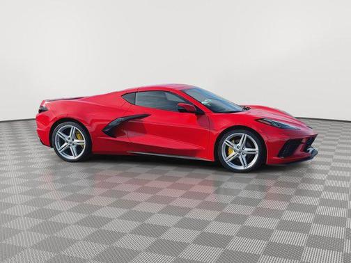 2025 Chevrolet Corvette Stingray w/1LT