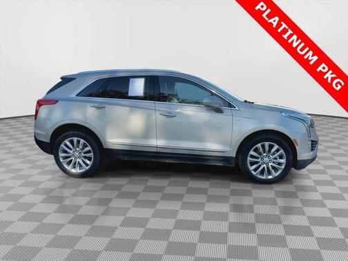 2017 Cadillac XT5 Platinum