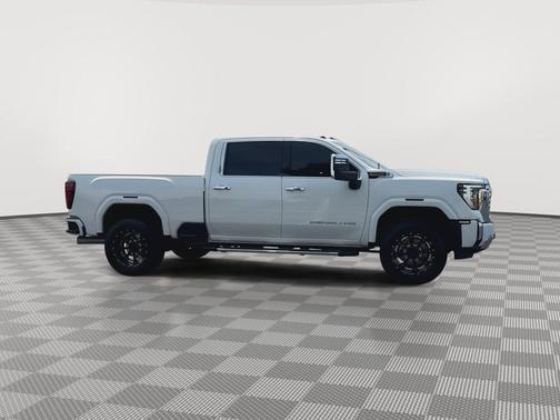 Summit White 2025 GMC Sierra 2500 Denali