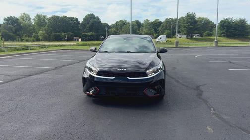 Aurora Black 2024 Kia Forte GT-Line