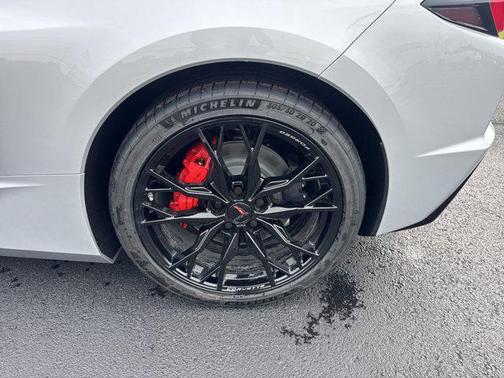 Silver Metallic 2026 Chevrolet Corvette Stingray w/1LT