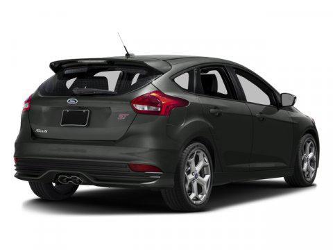 2016 Ford Focus ST ST
