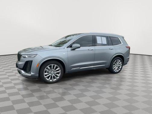 2025 Cadillac XT6 Premium Luxury FWD