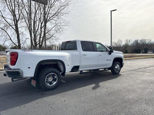 2026 Chevrolet Silverado 3500 LT
