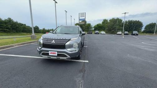 2022 Mitsubishi Outlander SEL Special Edition S-AWC
