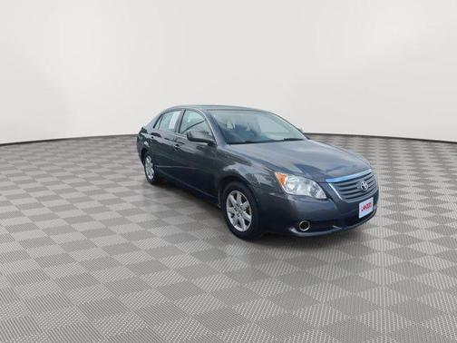 2010 Toyota Avalon XL