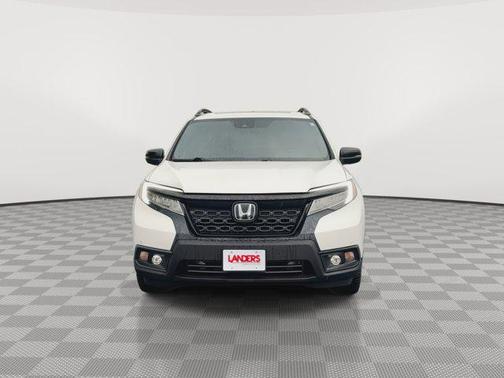 Platinum White Pearl 2021 Honda Passport AWD Touring