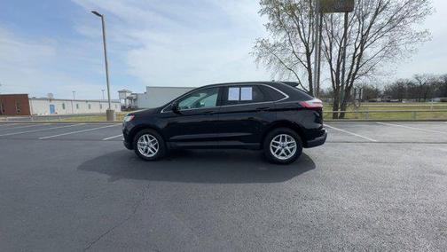 AGATE BLACK METALLIC 2021 Ford Edge SEL