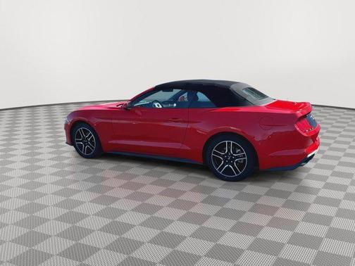 2022 Ford Mustang EcoBoost