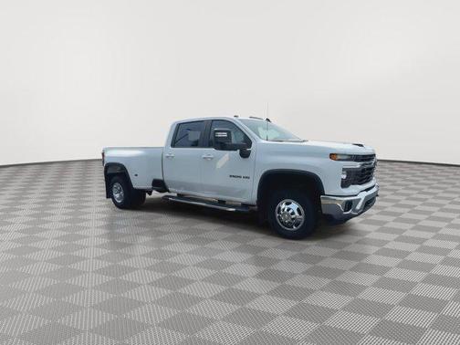 2024 Chevrolet Silverado 3500 LT