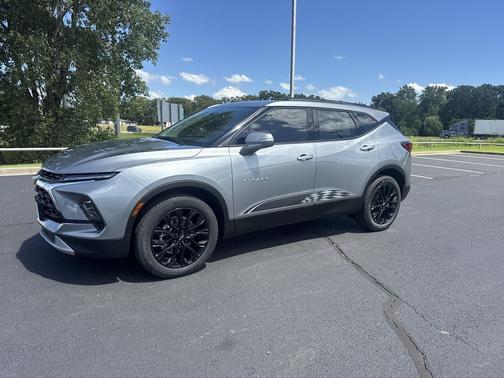 Sterling Gray Metallic 2026 Chevrolet Blazer 3LT