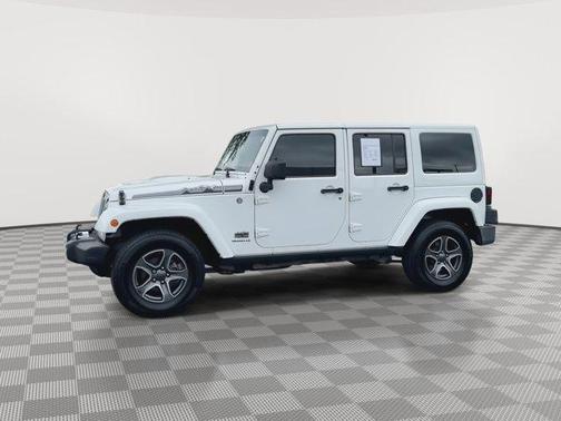 Bright White Clearcoat 2014 Jeep Wrangler Unlimited Polar Edition