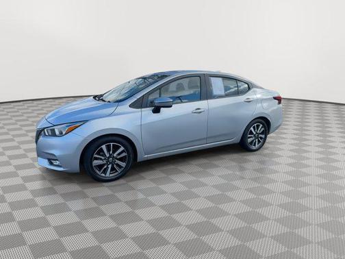 2021 Nissan Versa 1.6 SV