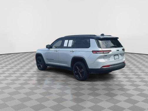 Silver Zynith 2023 Jeep Grand Cherokee L Altitude