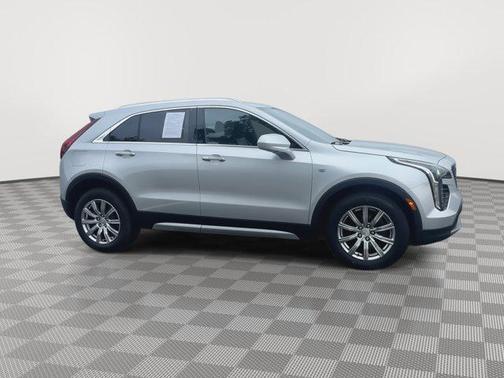 2020 Cadillac XT4 Premium Luxury
