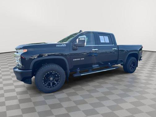 2022 Chevrolet Silverado 3500 High Country