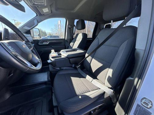 2024 Chevrolet Silverado 3500 LT