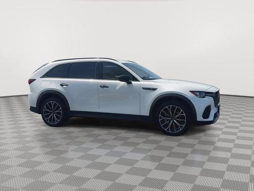 Rhodium White Premium 2025 Mazda CX-70 PHEV Premium Package