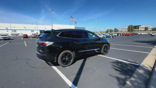 2023 Buick Enclave Essence AWD