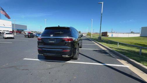 2023 Buick Enclave Essence AWD