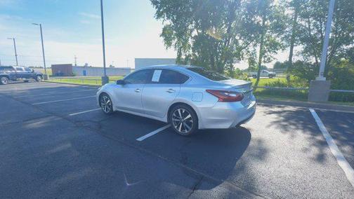 2017 Nissan Altima 2.5 SR