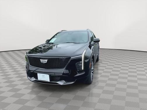 2025 Cadillac XT4 Sport
