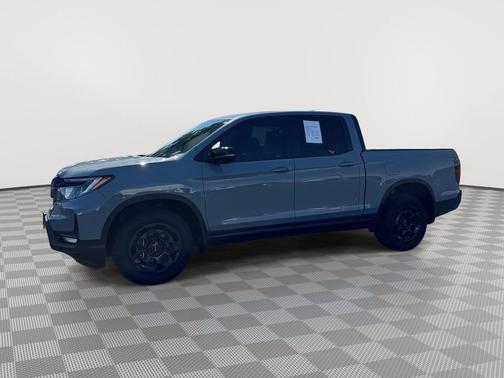 Sonic Gray Pearl 2025 Honda Ridgeline TrailSport+