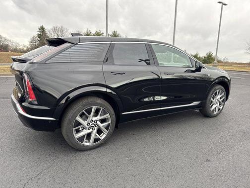 2026 Cadillac OPTIQ Luxury