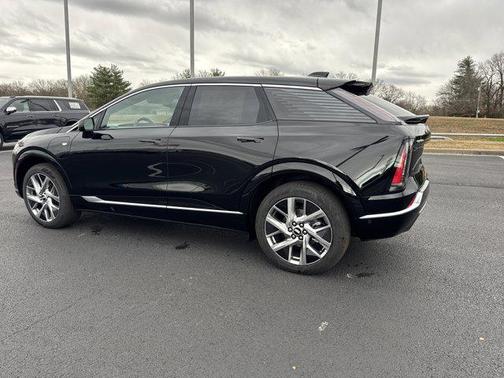 2026 Cadillac OPTIQ Luxury