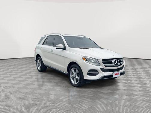 Diamond White 2017 Mercedes-Benz GLE 350 4MATIC