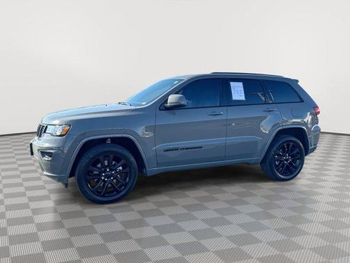 2021 Jeep Grand Cherokee Laredo