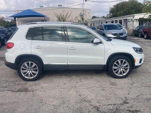 2014 Volkswagen Tiguan Auto SEL