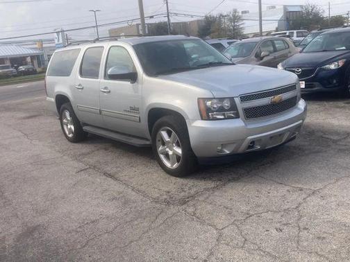 2012 Chevrolet Suburban 1500 LS
