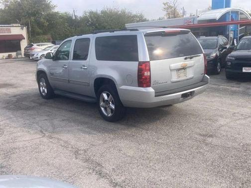 2012 Chevrolet Suburban 1500 LS