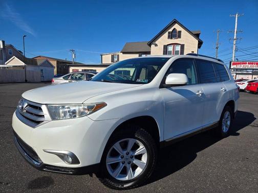 2012 Toyota Highlander SE