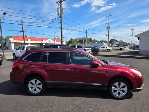 2012 Subaru Outback 2.5i Limited