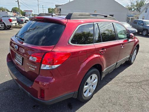 2012 Subaru Outback 2.5i Limited