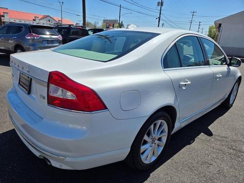 White 2016 Volvo S80 T5 Drive-E