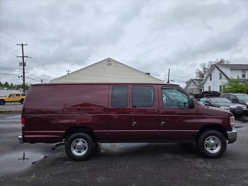 2009 Ford E350 Super Duty Cargo