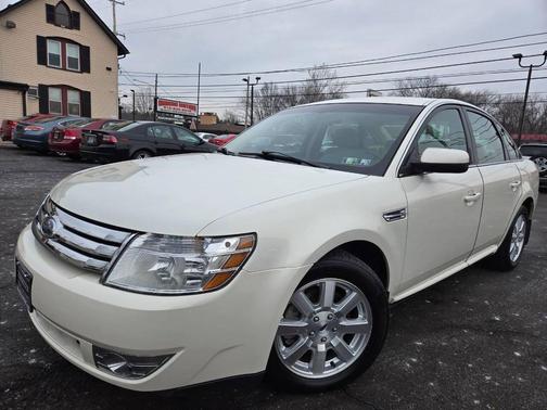 2009 Ford Taurus SE 4dr Sedan
