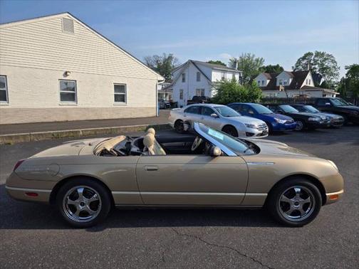 2005 Ford Thunderbird Deluxe