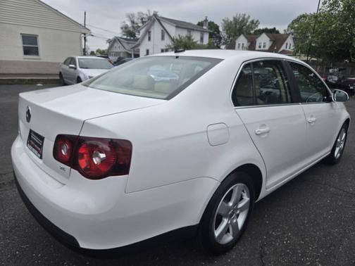 2009 Volkswagen Jetta 2.5 SE SportWagen