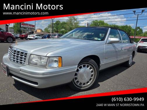 Silver/Black 1999 Cadillac DeVille Base