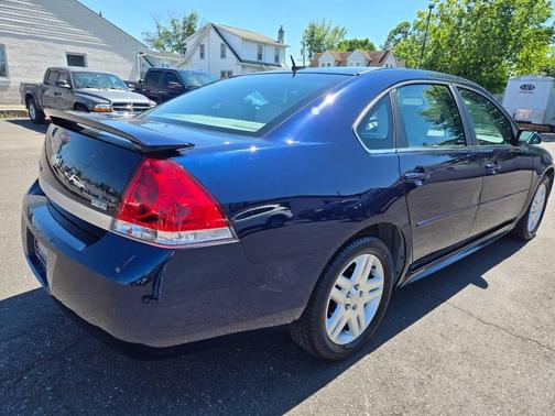 Imperial Blue Metallic 2011 Chevrolet Impala LT