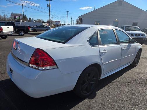 2010 Chevrolet Impala LS