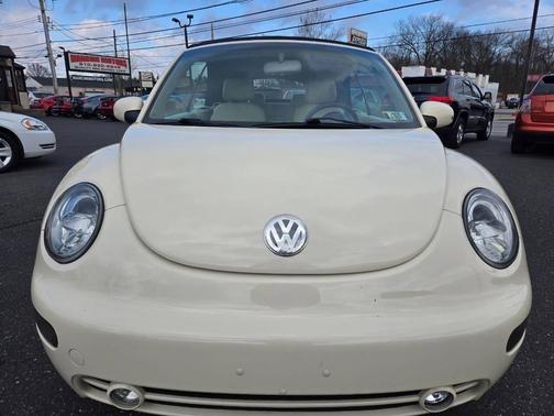 2004 Volkswagen New Beetle GLS 1.8T