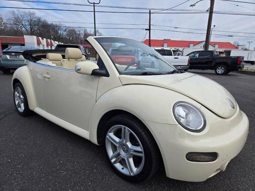 2004 Volkswagen New Beetle GLS 1.8T